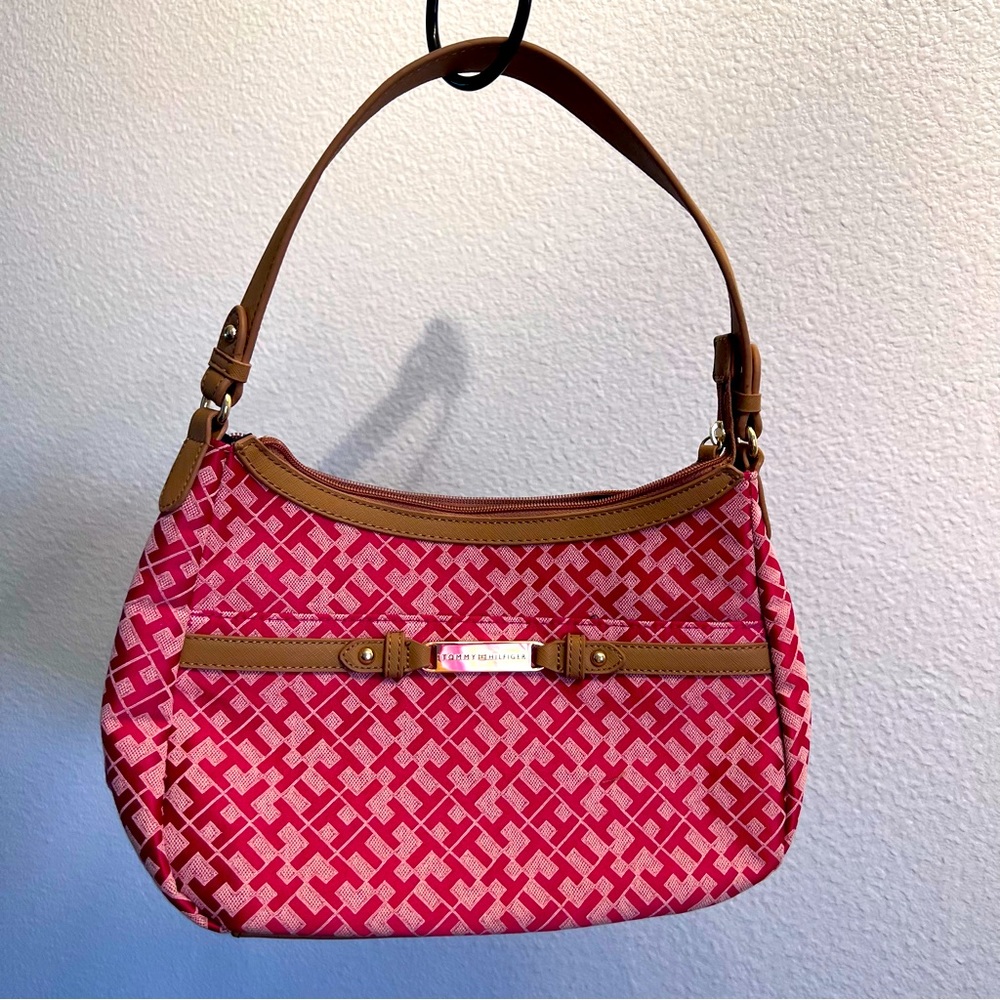 Red Tommy Hilfiger boho bag